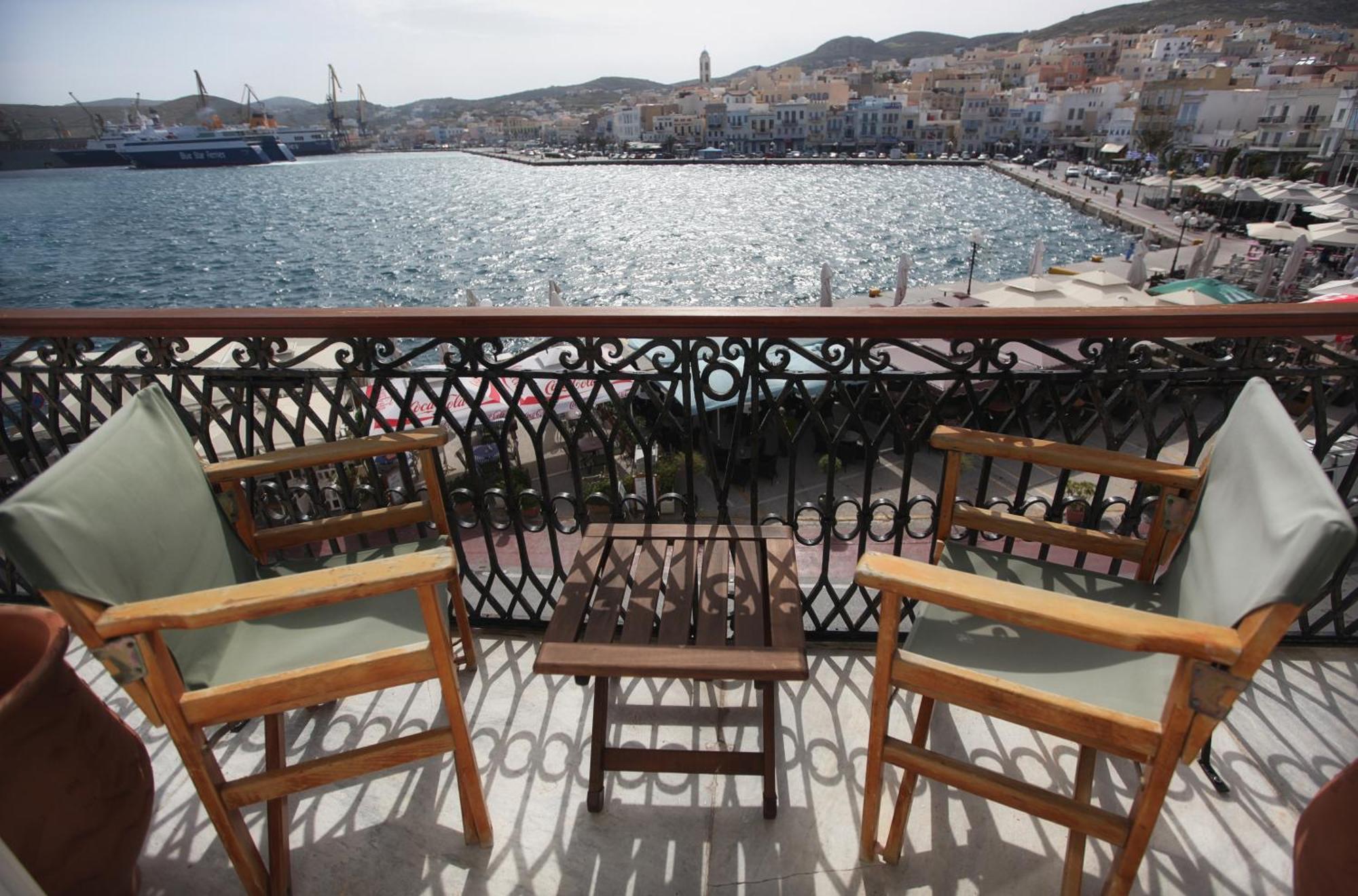 Hotel Aktaion Syros Ermoupoli Luaran gambar